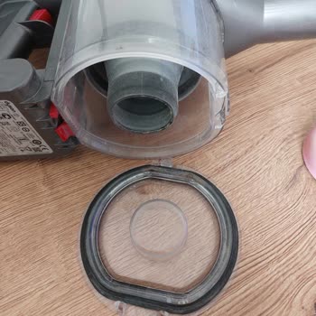 Dyson V8 Süpürge Kapağı Garanti Dışı Değişim Talebi