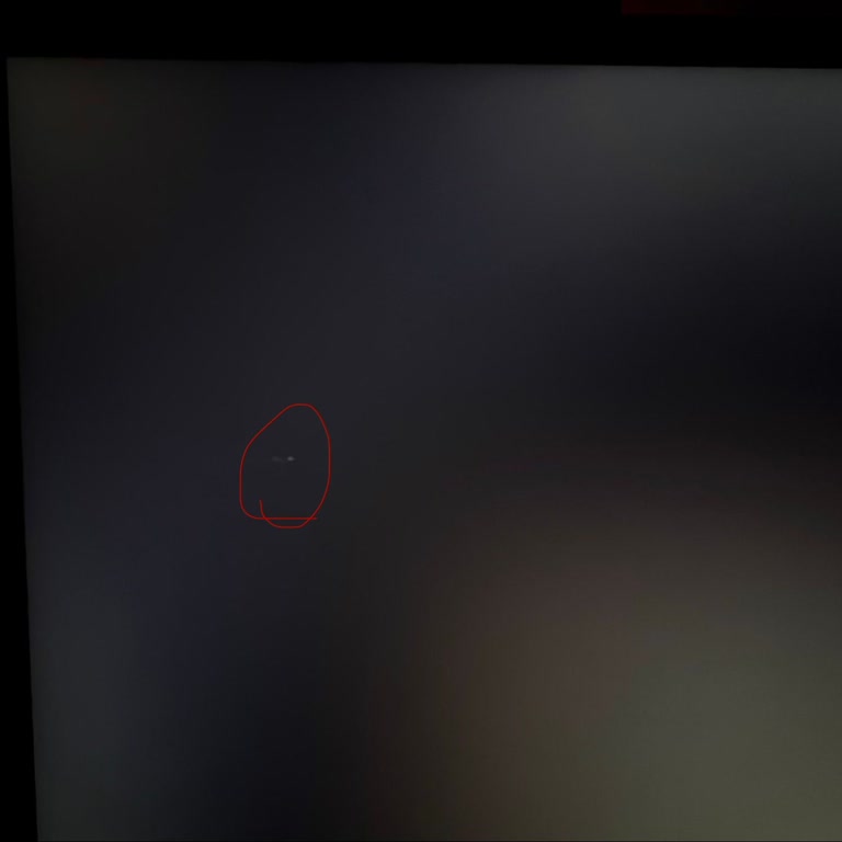 HP Omen Laptopta Ölü Piksel, Çelişkili Servis Raporu Ve Çözüm Beklentisi