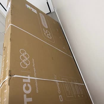 Hasarlı Kutu İle Gelen TCL 65C6K Televizyon İçin Değişim Talebi Ve Mağaza Yanıt Vermemesi