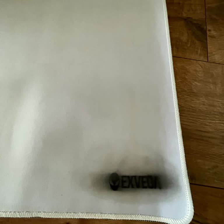 Exvega Mouse Pad Logo Boyası Silme Sırasında Yayılıp Kullanılamaz Oldu, İade Reddi