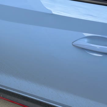 Hyundai Motor Servisinde Yıkama Sırasında Araca Göçük Ve Çizik Oluştu