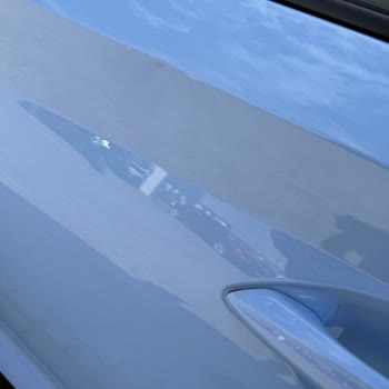 Hyundai Motor Servisinde Yıkama Sırasında Araca Göçük Ve Çizik Oluştu