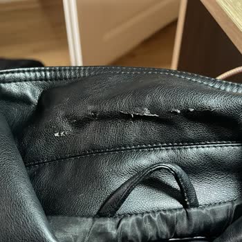 Gardrops’ta Deri Cekette Görülmeyen Kesiklerle İade Kabulü Şikayeti