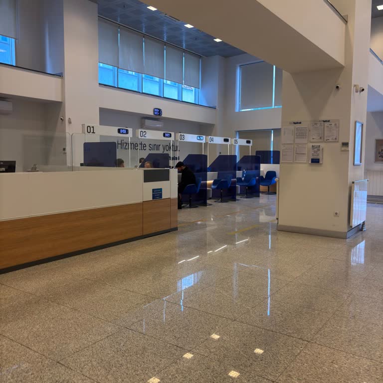Yapı Kredi Güneşli Şubesinde Hesap Dökümü İçin Bir Saatten Fazla Bekleme