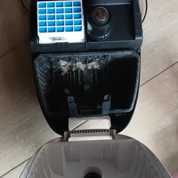 Bosch Yetkili Servisinde Orijinal Toz Torbası Eksik Bırakıldı