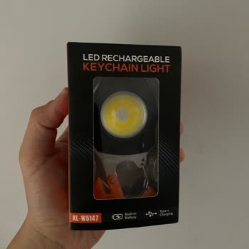 İki LED Şarjlı Anahtarlıktan Bir Tanesi Eksik, Şirket Geri Dönüş Yapmıyor