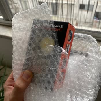 İki LED Şarjlı Anahtarlıktan Bir Tanesi Eksik, Şirket Geri Dönüş Yapmıyor