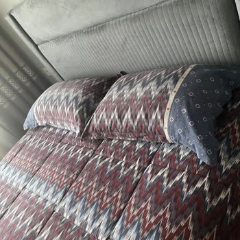 Afton Uyku Setinde Çarşaf Ve Yastık Kılıflarının Renk Solması