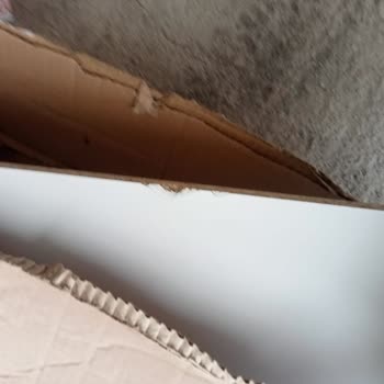 A101 Extra'dan Hasarlı Dolap Teslimi Reddedildi, 14 Gün Çözüm Bekleniyor