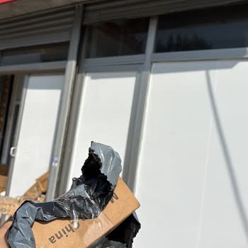 Aras Kargo’nun Yanlış Teslimatı Ve Hasarlı İade Ürünü Nedeniyle 7400 TL Tazminat Talebi