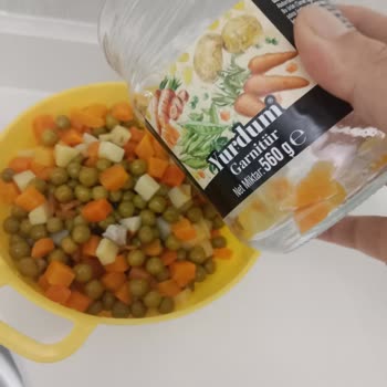 BİM Yurdum Garnitür Ürününde Gri Taş Keşfi