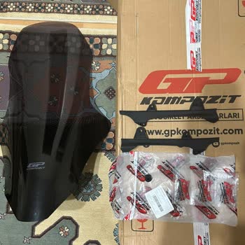Gp Kompozit Honda PCX 2026 Tur Camı İçin Eksik Plastik Somun Ve Civata