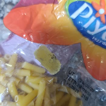Şok Market Piyale Makarnada Küflü Ve Böcekli Ürün