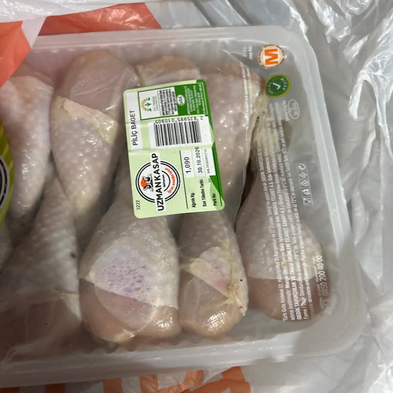 Migros Hemen'de Açık Paketli Bozuk Tavuk İçin Değişim Ve İade Talebi