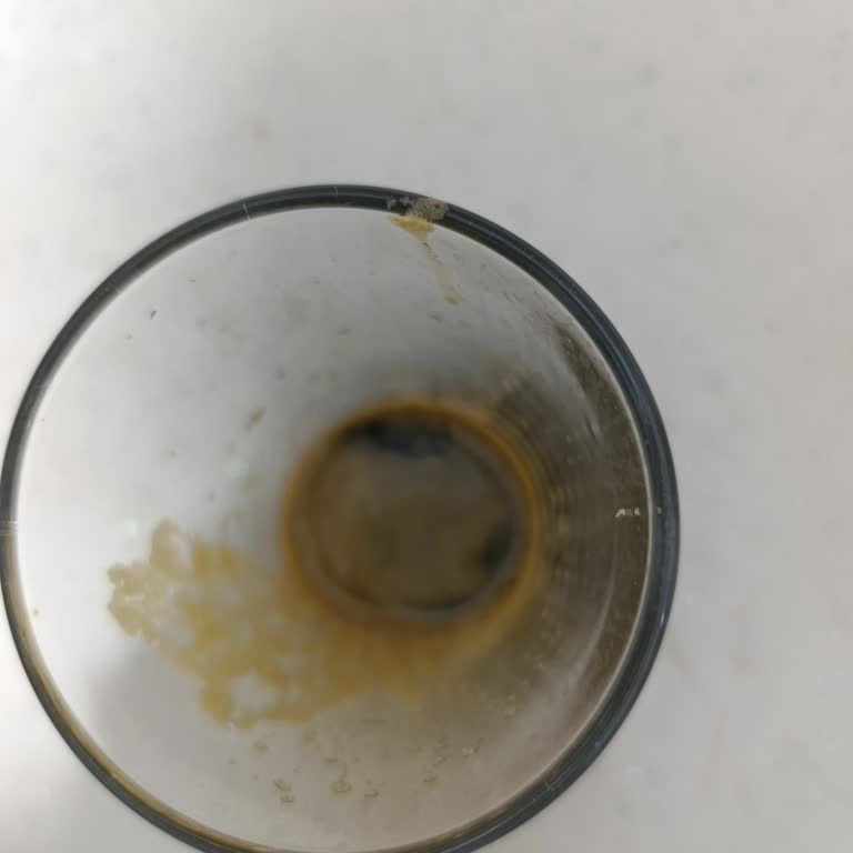 Yemeksepeti Market'ten Aldığım Nescafe Gold Ürünün Köpürmemesi Ve Rahatsız Edici Etkileri