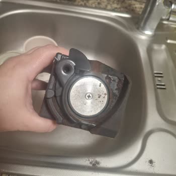 Delonghi Magnifica Plus Servis Hatası: Yanlış Ve Hasarlı Teslim Edildi
