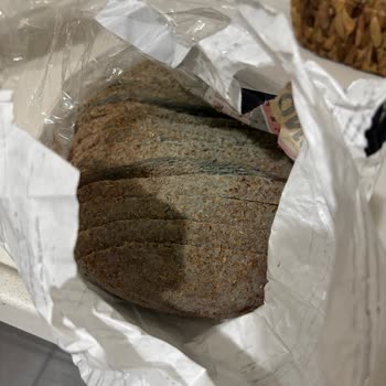 UNO Ekşi Mayalı Tam Buğday Ekmeklerinde Sürekli Küf Sorunu