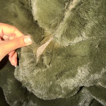 Divanni Atelier Lolita Kürk Üzerindeki Üretim Hatası Nedeniyle Tam İade Talebi