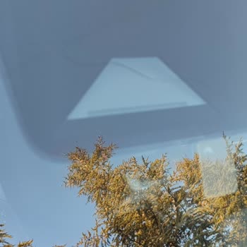Hyundai Bayon Ön Camının Kendiliğinden Çatlaması Ve Garanti Kapsamında Değişim Talebi
