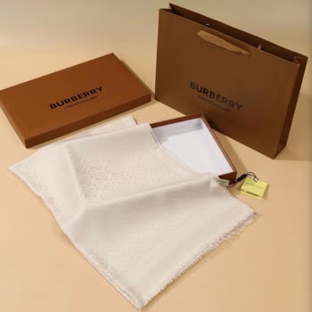 Coco Scarf Kampanyalı Siparişte Hediye Eksikliği, Yanlış Marka Ve Renk, İade Reddi