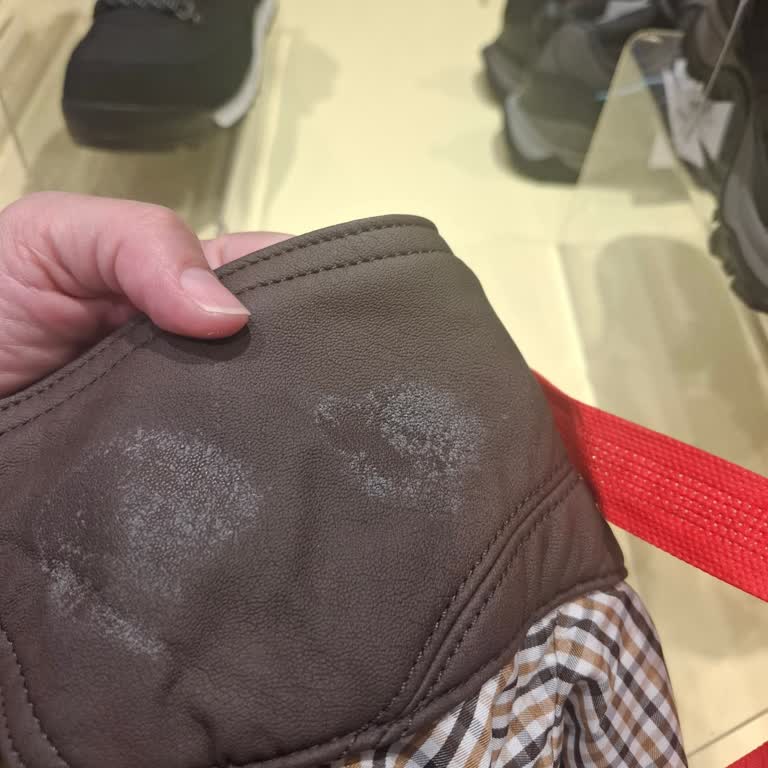 Boyner Cekette Deri Detayın Hızlı Solması Ve İade Reddi
