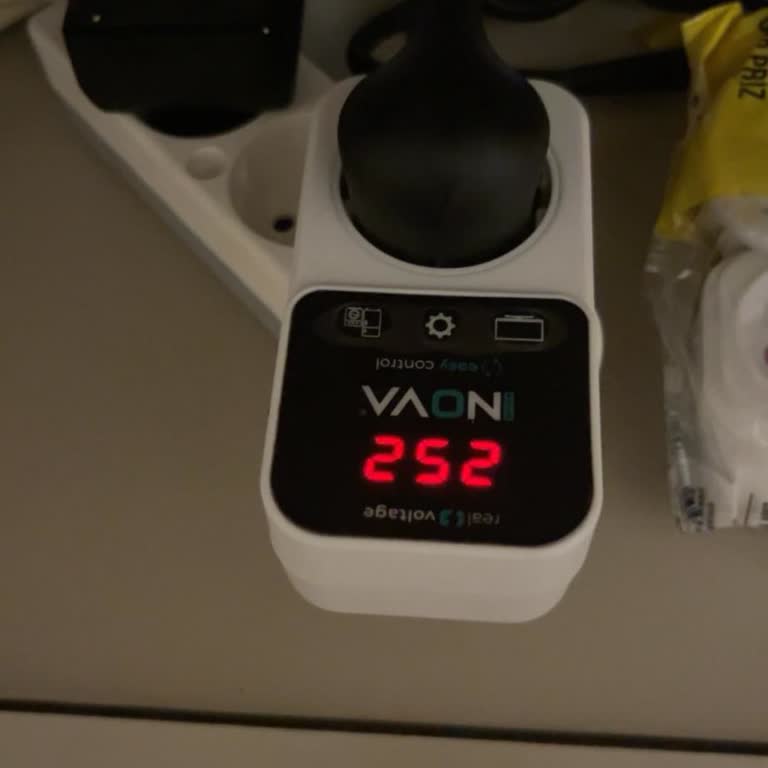 Gdz Elektrik 186 Hattında 252V Voltaj Fazlalığı Ve Yanıtsız Kayıtlar Acil Müdahale Talebi