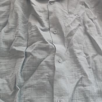 LCW'de Buruşuk Gömlekler, Yanlış Beden Pijama Ve Yetersiz Müşteri Hizmeti