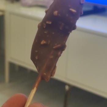 Magnum Mini Dondurmasında Yarım Dondurma Çubuğu Eksikliği