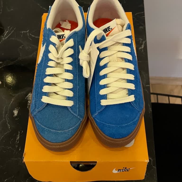 Nike Blazer Low 77 Vintage Ayakkabısında Renk Farkı Ve Kalite Kontrol İhlali