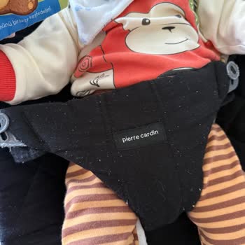 Pierre Cardin Ana Kucağındaki Deformasyon Ve Ebebek’in Cevapsızlığı