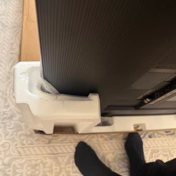 Hasarlı Samsung TV Kargo Teslimatı Ve Satıcıdan Tam İade Talebi