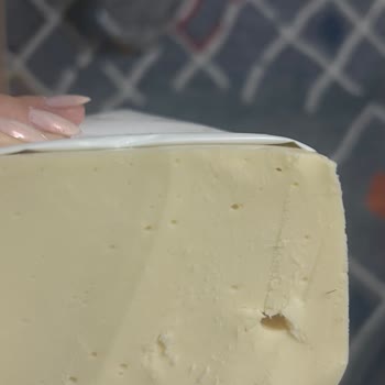 BİM Onur Marka Tost Peynirinde Kıl Bulunması ve İade Talebi