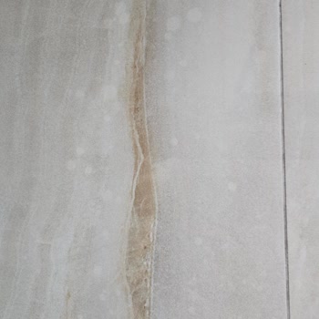 Asperox Temizlik Ürünü Davlumbaz Dokunmatik Panelini Arızaladı Ve Fayansları Lekelendirdi