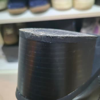 Marjin Ayakkabı'da İlk Kullanımda Aşınan Topuklu Botlar Değişim Talebi