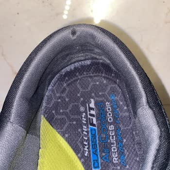 Skechers Erkek Spor Ayakkabısında Erken İç Topuk Yırtılması Ve Değişim Talebi
