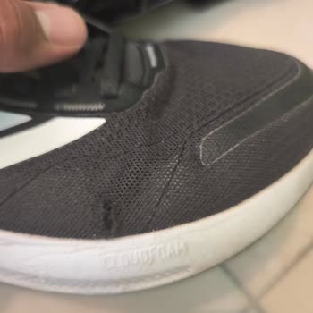 Az Kullanılan Adidas Yazlık Ayakkabıda Hızlı Yıpranma Ve Fotoğrafla Reddedilen İnceleme