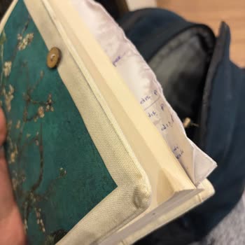 Kraftcover Çantasında Fermuar Patlaması Ve Tam İade Talebi