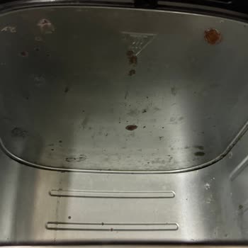 Onvo Airfryer'lerde Kısa Sürede Paslanma Ve Boya Dökülmesi