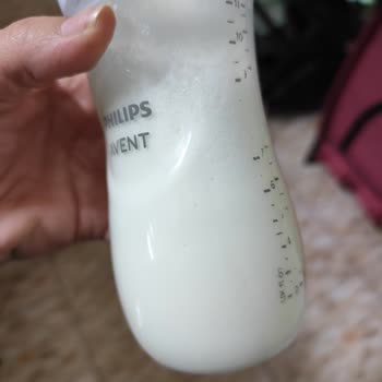 Philips Avent Bebek Biberonunun Ölçek Yazıları Hızla Siliniyor Ve Değişim Talebi