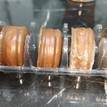 Tüketim Tarihi Dolmadan Küflü Şölen Luppo Kek: Sağlık Korkusu Ve Güven Kaybı