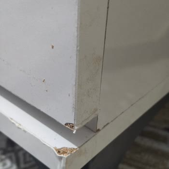 A101'dan Gelen Garaj Home Dolapta Hasarlı Kutu Ve Yanlış Kulp Delikleri