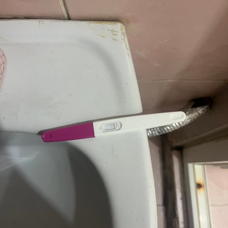Fuaye Eczane'den Bozuk Erken Gebelik Testi İçin Ücret İadesi Talebi