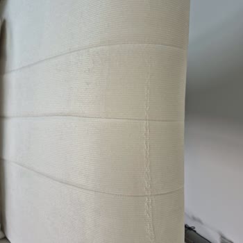 Kurulum Ekibi Özensiz Davranış, Hasarlı Mobilya Ve Uzun Değişim Süreci