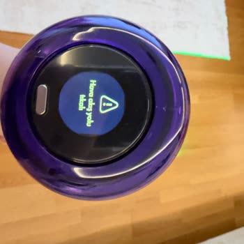 Dyson V12 Süpürge Filtre Uyarısı Sorunu Ve Ücretli Değişim Şikayeti