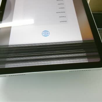 Teslim Sonrası Ekran Çizgileri Nedeniyle Apple Tablet İadesi Ve Ücret İadesi Talebi