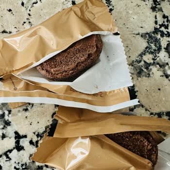 Migros Sanal Market’te Bozuk Browni Intense Ürünü: Sağlık Riski Ve Cevapsız İletişim