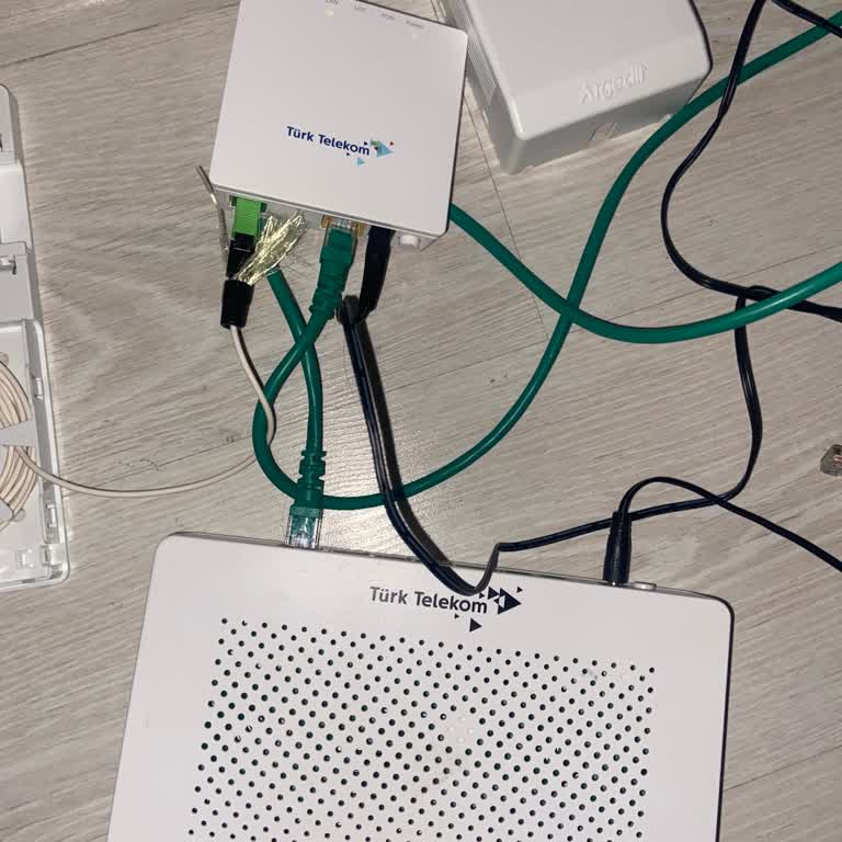 Uzun Süreli İnternet Kesintisi Ve Çözüm Sağlanamayan Müşteri Hizmetleri