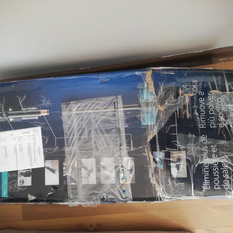 Philips 7000 Series Dikey Süpürge Toz Dökülmesi Ve Haksız Ambalaj Reddi