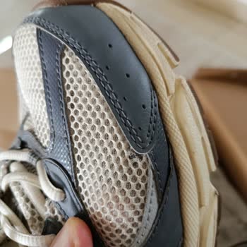 New Balance 530 Ayakkabısında Kısa Sürede Yırtık Ve Deformasyon, İade Talebi Reddi