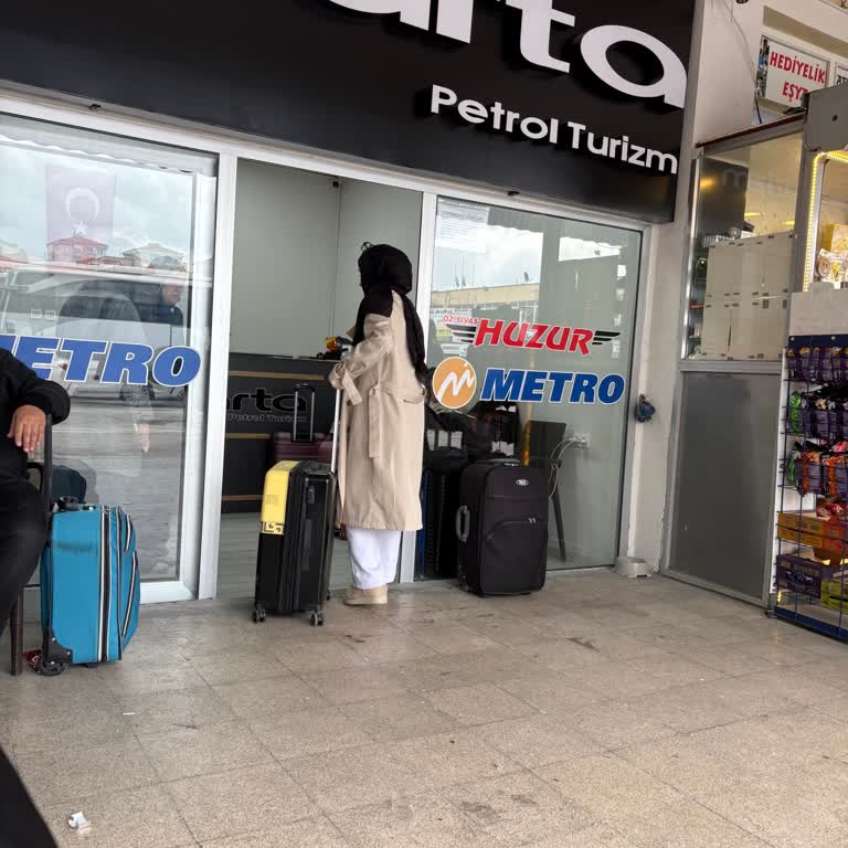 Metro Turizm Uşak-Akhisar Seferinde Araç Arızası Nedeniyle 2 Saat Bekletilme